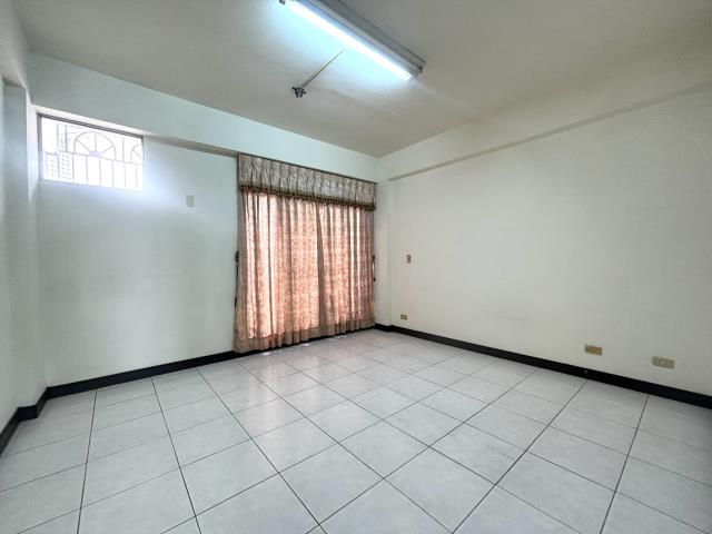 台中大雅店面-2