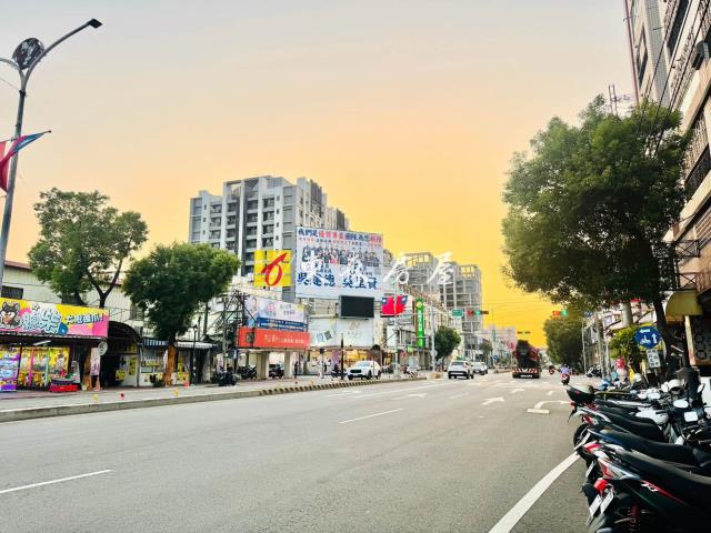 台中店面-2